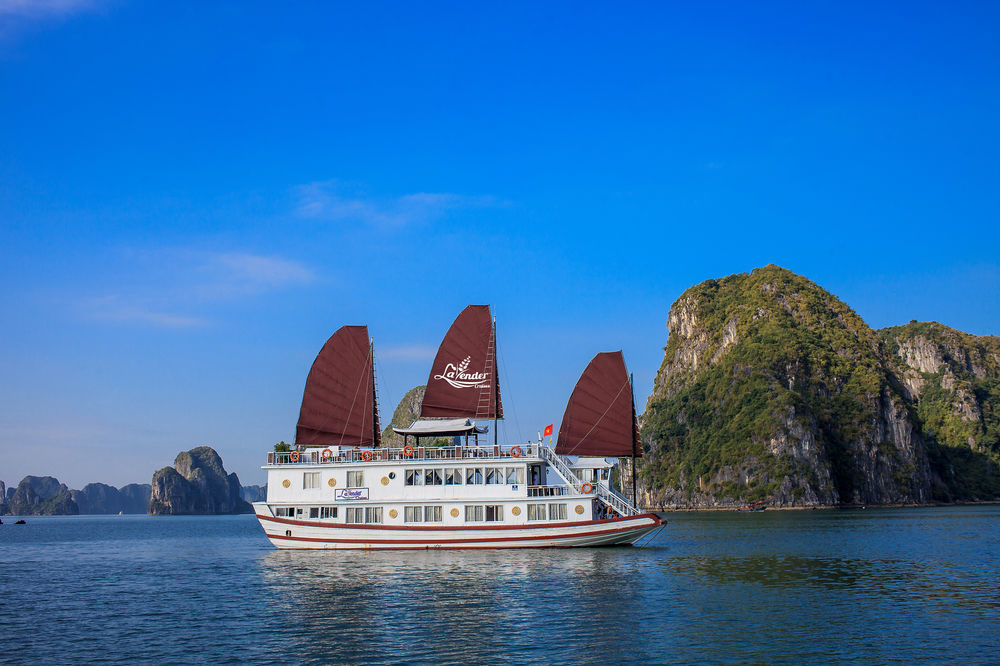 Halong Lavender Cruises Hotel Ha Long Buitenkant foto